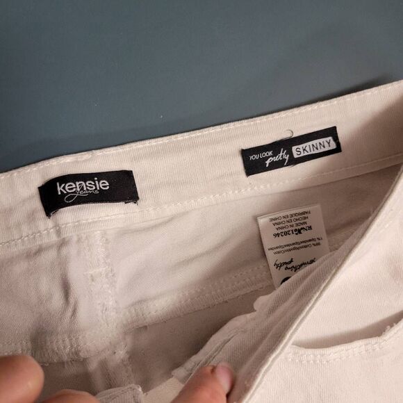 Kensie You Look Pretty Skinny White Denim Cropped Ankle Jeans - Picture 6 of 6